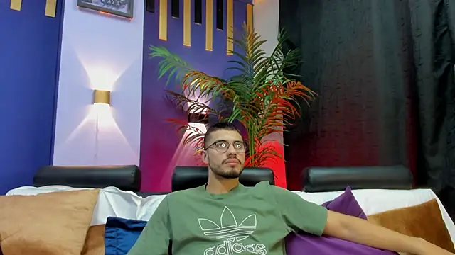 Jay Grip online show from March 13, 7:42 pm