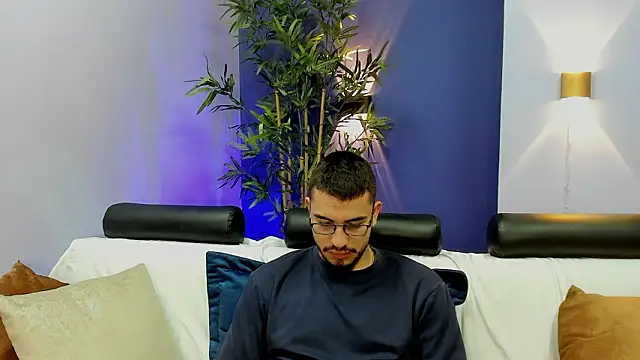 Jay Grip online show from March 14, 3:50 pm