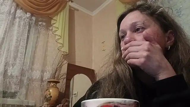 Norma Wall online show from February 5, 6:01 pm