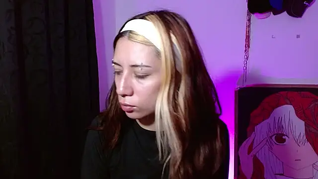 kittymiauu444 online show from July 8, 2:49 am