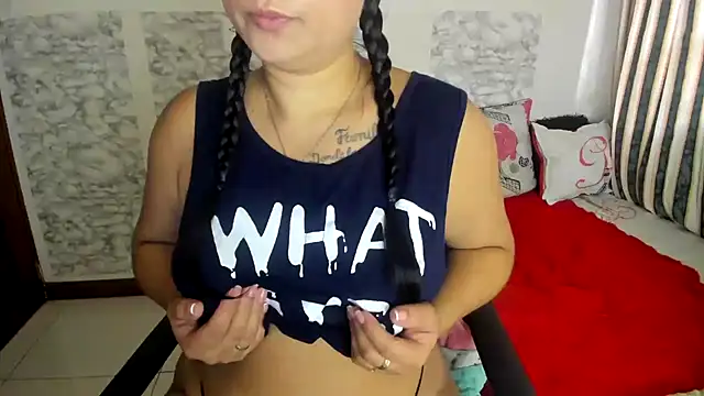 Snapshot of XXXStephanie_XXX chatting on June 18, 10:14 pm XXXStephanie XXX online show from June 18, 10:14 pm