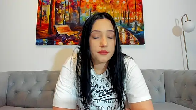 Snapshot of Angell-Sky chatting on June 13, 7:23 pm Angell-Sky online show from June 13, 7:23 pm