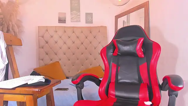 noah sthone online show from March 5, 3:35 am