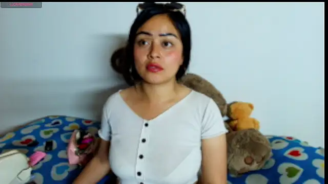 Snapshot of gabriela_grace1 chatting on April 7, 11:26 pm gabriela grace1 online show from April 7, 11:26 pm
