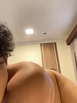 fiddyxx online show from January 12, 4:18 am