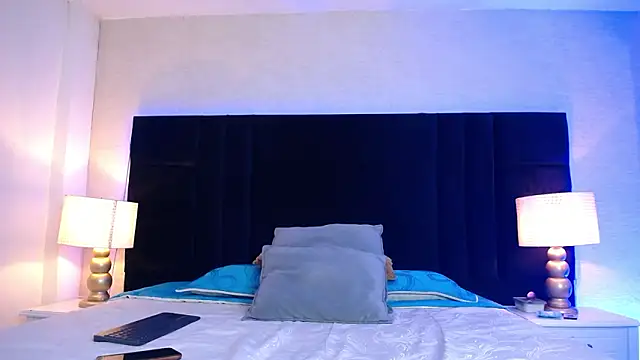 Laurent Morris online show from February 9, 2:21 pm