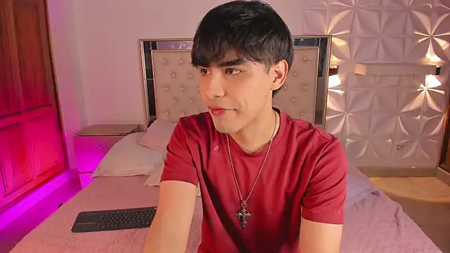 Snapshot of IamJuanJoc chatting on June 11, 3:48 am IamJuanJoc online show from June 11, 3:48 am