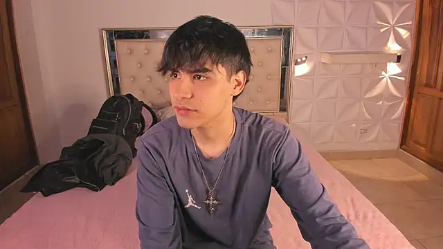 Snapshot of IamJuanJoc chatting on June 13, 3:15 am IamJuanJoc online show from June 13, 3:15 am