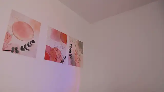 chloe bitelly  online show from May 22, 6:57 pm