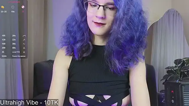 AuraLaunni online show from January 15, 8:41 am