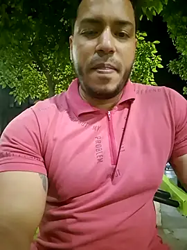mago vive online show from May 5, 5:37 am