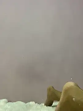 cutehotwife online show from February 20, 5:57 pm