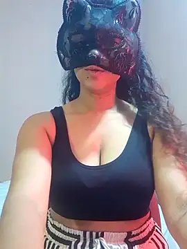 cutehotwife online show from May 3, 6:52 am