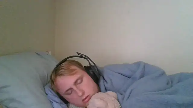 dsommers23 online show from July 14, 8:47 pm