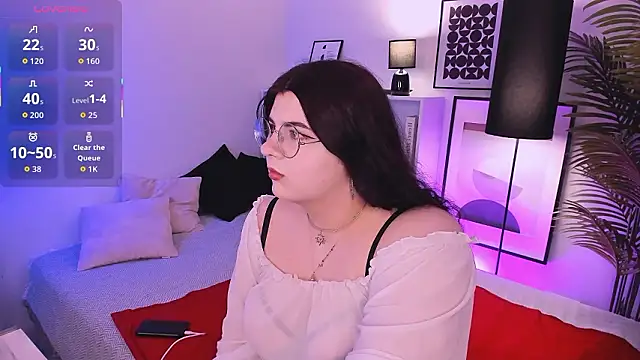 Siena aa online show from March 13, 9:10 pm