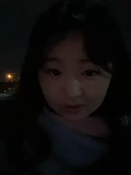 Mloy-01 online show from March 3, 2:45 pm