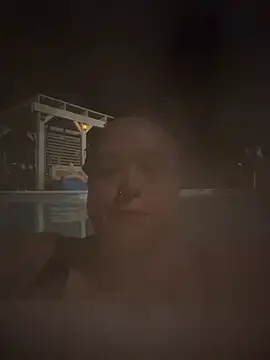 Snapshot of theUnihorniest chatting on July 12, 3:41 am theUnihorniest online show from July 12, 3:41 am
