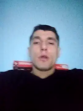 Snapshot of polonezisze chatting on February 11, 2:27 am polonezisze online show from February 11, 2:27 am