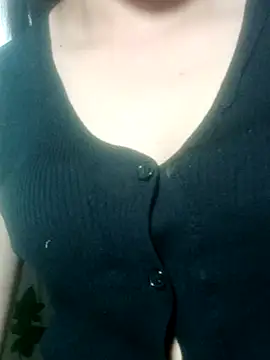 jjennyyy online show from June 15, 12:18 pm