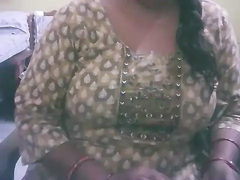 Snapshot of mohini_bhabhi chatting on May 5, 7:16 am mohini bhabhi online show from May 5, 7:16 am