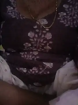 Snapshot of mohini_bhabhi chatting on June 21, 6:54 pm mohini bhabhi online show from June 21, 6:54 pm