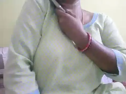 Snapshot of mohini_bhabhi chatting on June 28, 5:41 pm mohini bhabhi online show from June 28, 5:41 pm