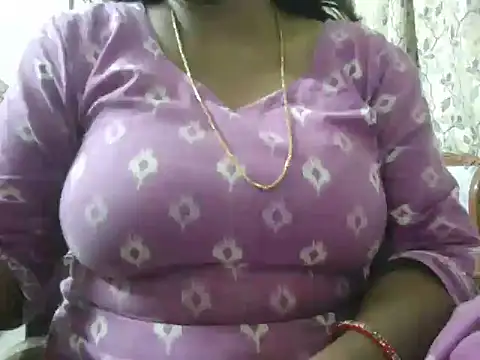 Snapshot of mohini_bhabhi chatting on July 26, 2:57 pm mohini bhabhi online show from July 26, 2:57 pm