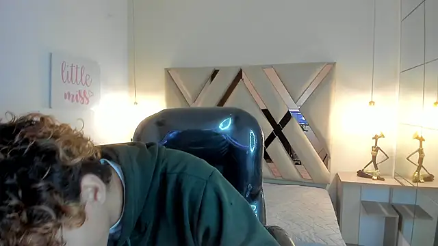 Anyelo Twink online show from March 6, 8:27 pm