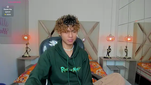 Anyelo Twink online show from April 30, 4:19 am