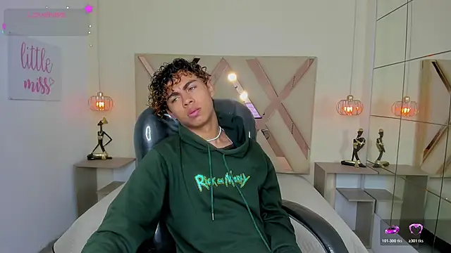 Anyelo Twink online show from June 19, 5:34 am