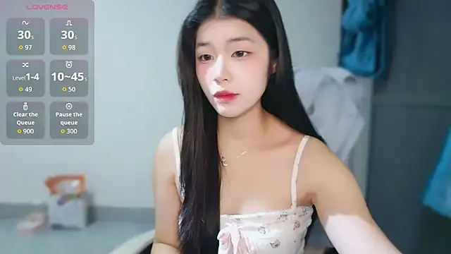 -XiaoYu-777 online show from February 12, 11:05 am