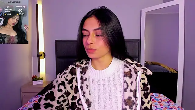 lilith petit  online show from March 14, 1:49 pm