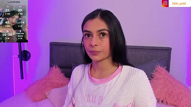 Snapshot of lilith_petit_ chatting on July 30, 12:48 pm lilith petit online show from July 30, 12:48 pm