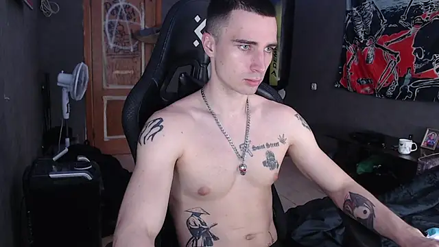 Snapshot of Jack_loveeee chatting on May 23, 8:51 am Jack loveeee online show from May 23, 8:51 am