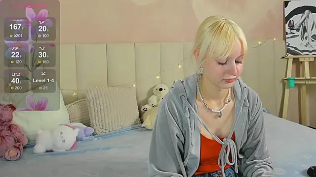 AdeleSilvy online show from July 30, 3:49 am