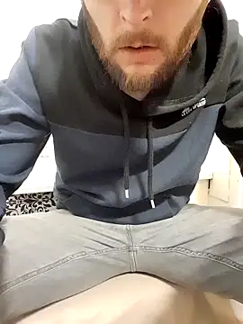 80julien online show from February 7, 6:55 pm