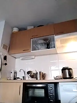 therealsun8 online show from February 17, 6:54 am