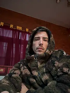 Elcomandantebsas online show from July 11, 8:33 pm