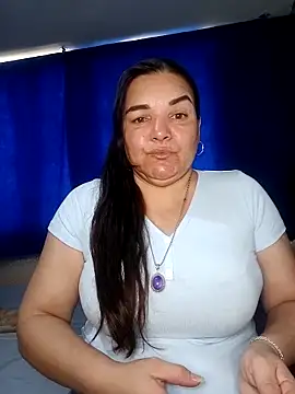 lee hot online show from March 16, 7:07 pm