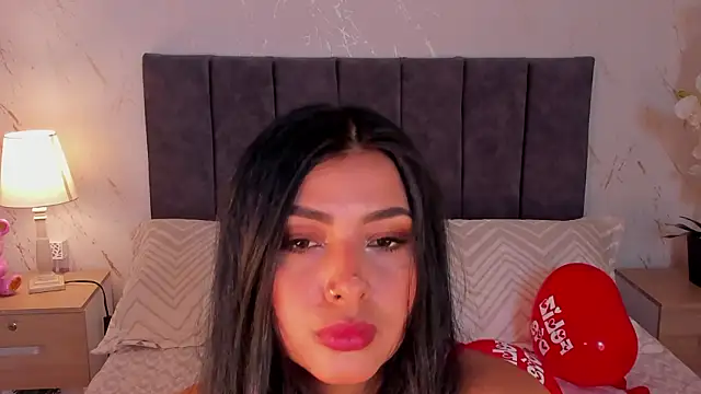 Antonella Coruso online show from February 14, 10:06 pm