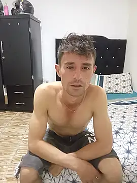torvyHot online show from June 18, 8:57 pm
