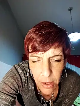 Juguetonafogosa5 online show from April 25, 12:13 am