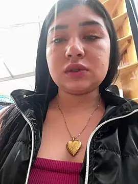 Snapshot of cristal-123 chatting on March 22, 5:05 pm cristal-123 online show from March 22, 5:05 pm