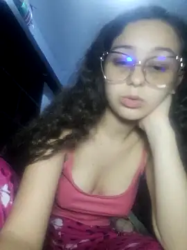 racheldepp  online show from February 3, 5:05 am