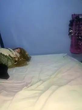 racheldepp  online show from March 7, 2:52 am