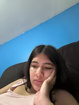 Snapshot of diosa_sofia19 chatting on May 20, 3:40 pm diosa sofia19 online show from May 20, 3:40 pm
