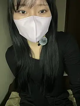 Snapshot of rin_15 chatting on May 2, 11:43 pm rin 15 online show from May 2, 11:43 pm