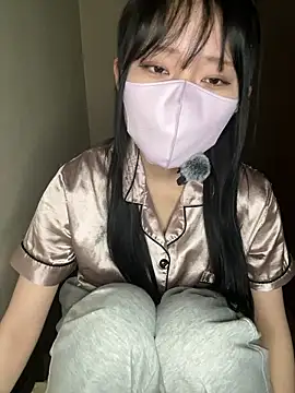 Snapshot of rin_15 chatting on May 7, 10:15 pm rin 15 online show from May 7, 10:15 pm