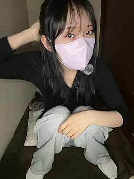 Snapshot of rin_15 chatting on May 10, 10:26 pm rin 15 online show from May 10, 10:26 pm