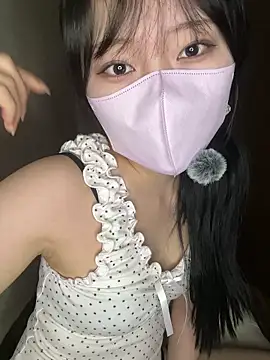 Snapshot of rin_15 chatting on June 4, 1:22 am rin 15 online show from June 4, 1:22 am